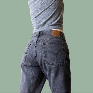 Levi's | Wedgie Straight Button Fly High Rise Jeans Gray Wash Size 30
